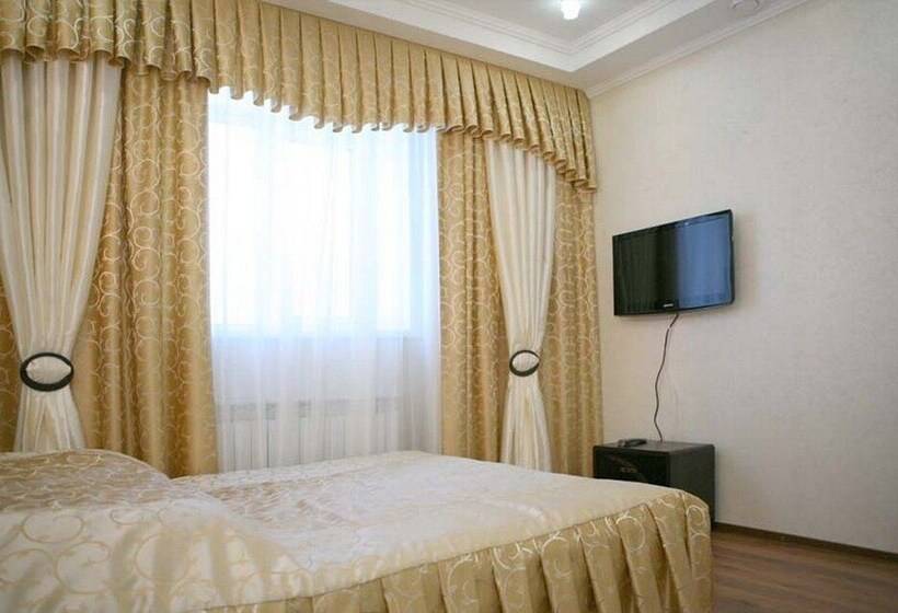 اتاق راحتی, Lazurny Bereg