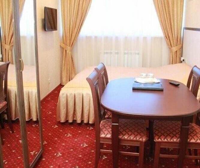 اتاق راحتی, Lazurny Bereg