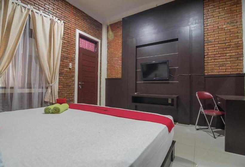 주니어 스위트, Reddoorz Plus Near Cambridge City Square 2