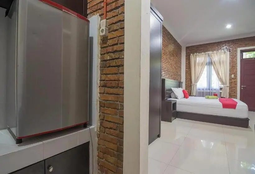 スイート, Reddoorz Plus Near Cambridge City Square 2