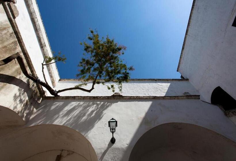 דירת חדר בקומת קרקע, La Corte Dei Mille