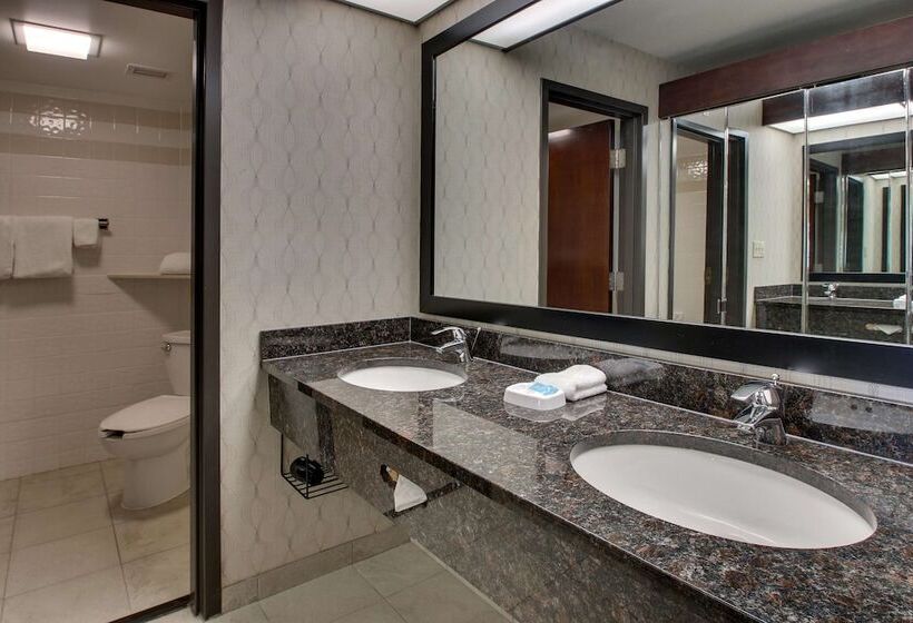 Номер Deluxe, Heritage Inn & Suites The Woodlands, Trademark By Wyndham