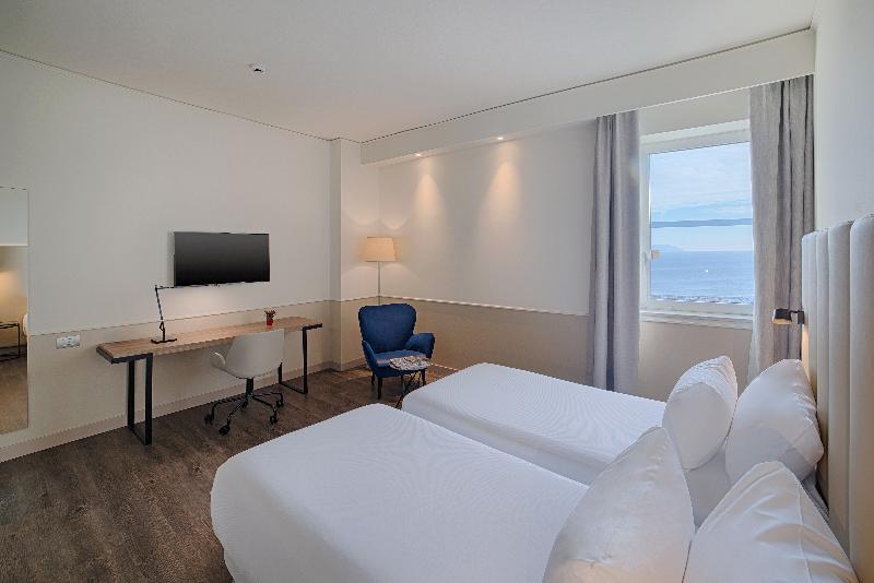 带大床的豪华间, Heritage Inn & Suites The Woodlands, Trademark By Wyndham