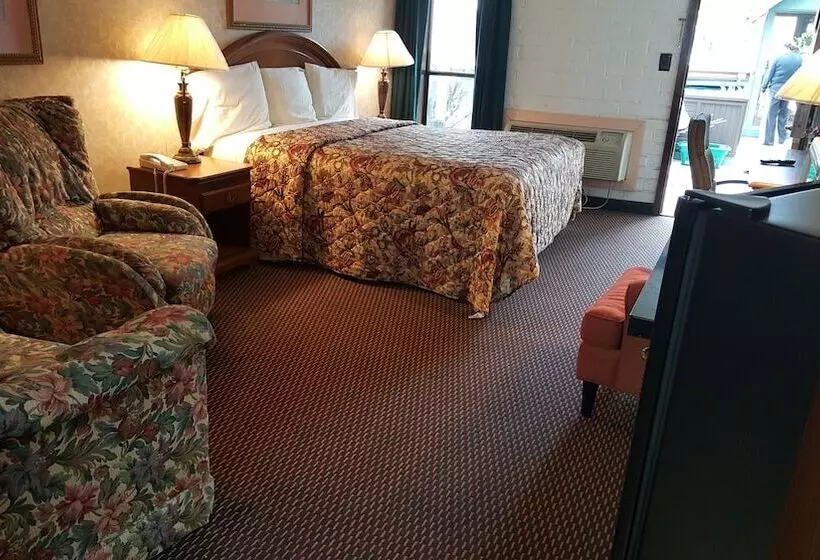 スイート, Edelweiss Inn New Braunfels