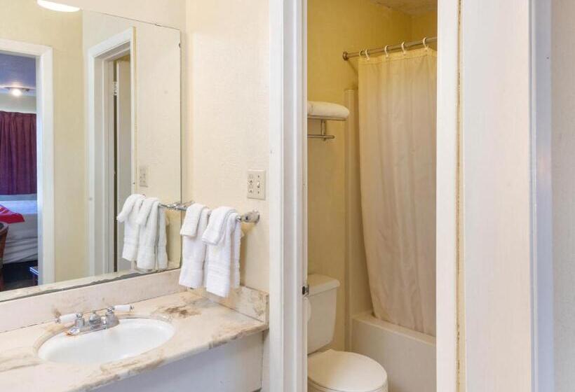 이그제큐티브 스위트, Rest Inn   Extended Stay, I 40 Airport, Wedding & Event Center