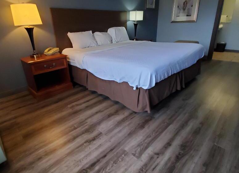 스탠다드 룸 킹사이즈 침대, Motel 75 Monroe
