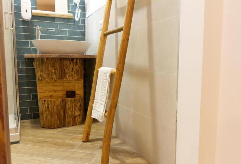 스탠다드 룸 킹사이즈 침대, La Casa Di Pinocchio