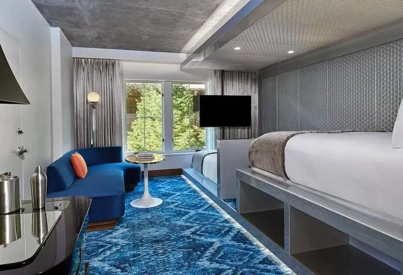 Standard Room 2 Double Beds