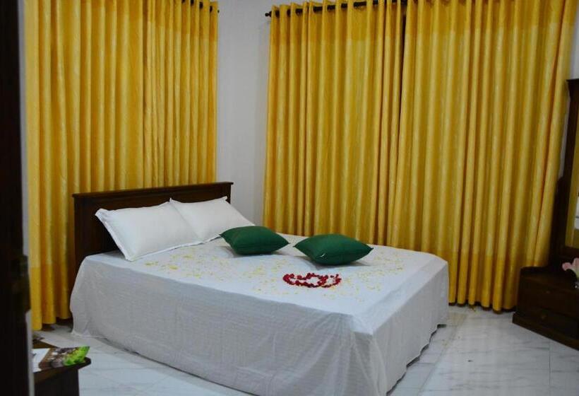 Chambre Deluxe avec Balcon, Seven Luck Palace