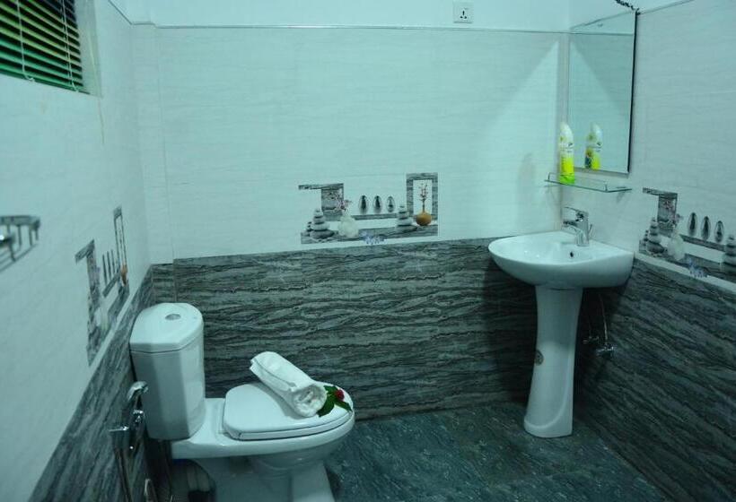 Chambre Deluxe avec Balcon, Seven Luck Palace