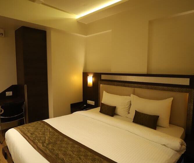 غرفة قياسية, Seven Sky