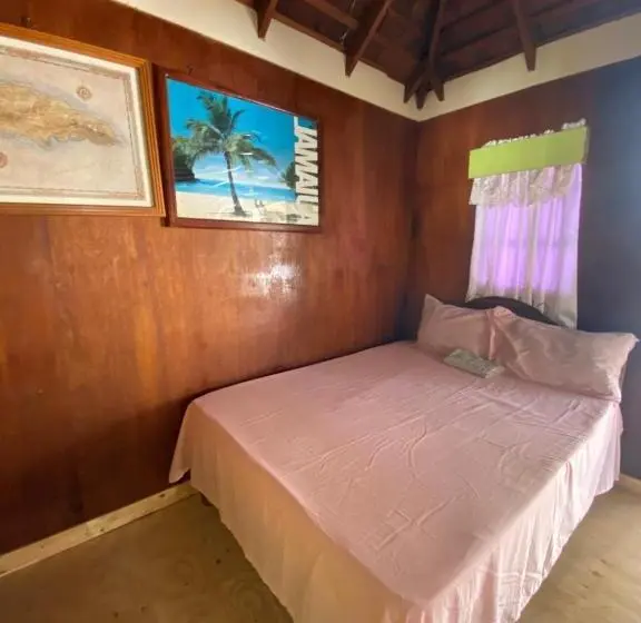 اتاق اکونومی, Westport Cottage