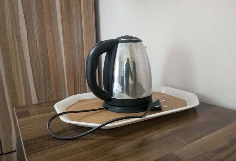 اتاق استاندارد یک نفره, Beneville Hotel And Apartment