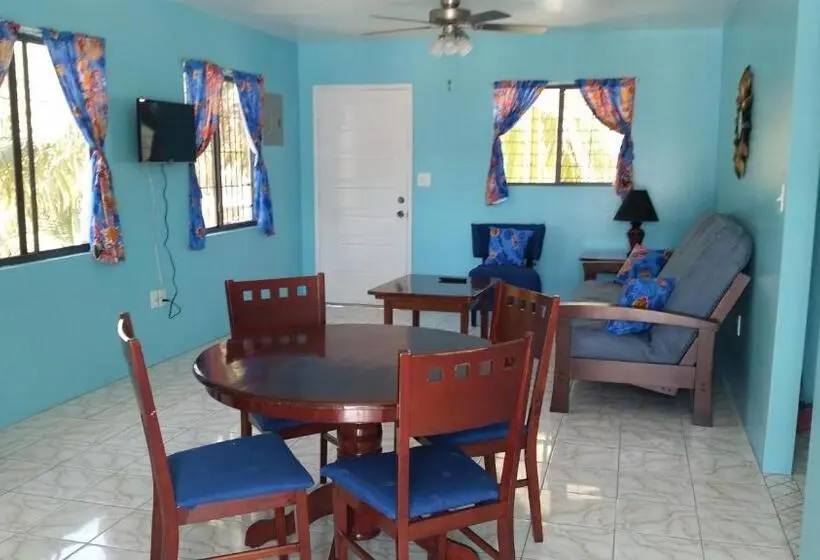 خانه 2 خوابه, Barefoot Beach Belize