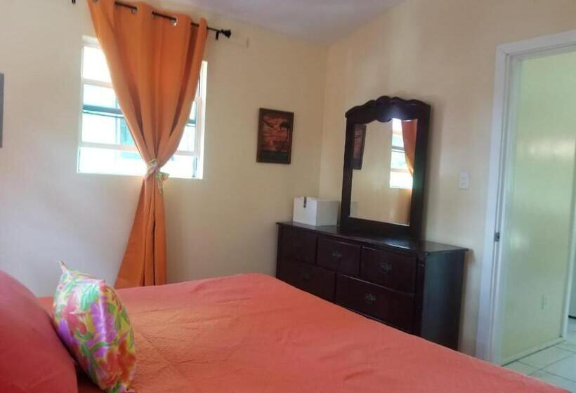 בקתה דלוקס, Barefoot Beach Belize