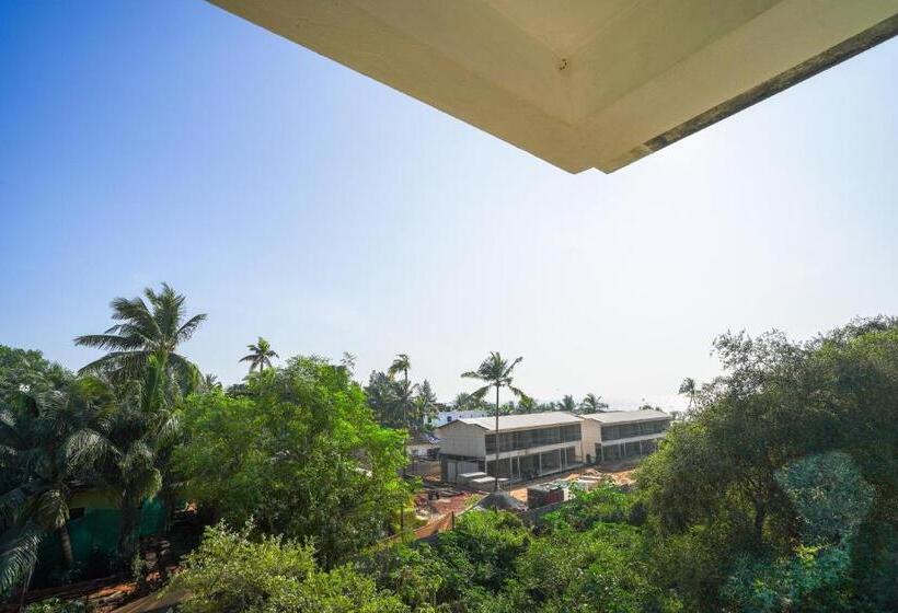 Quarto Deluxe com Sacada, Pasquina Baga