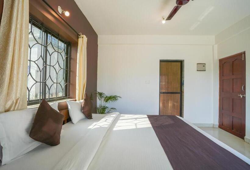 Quarto Deluxe com Sacada, Pasquina Baga