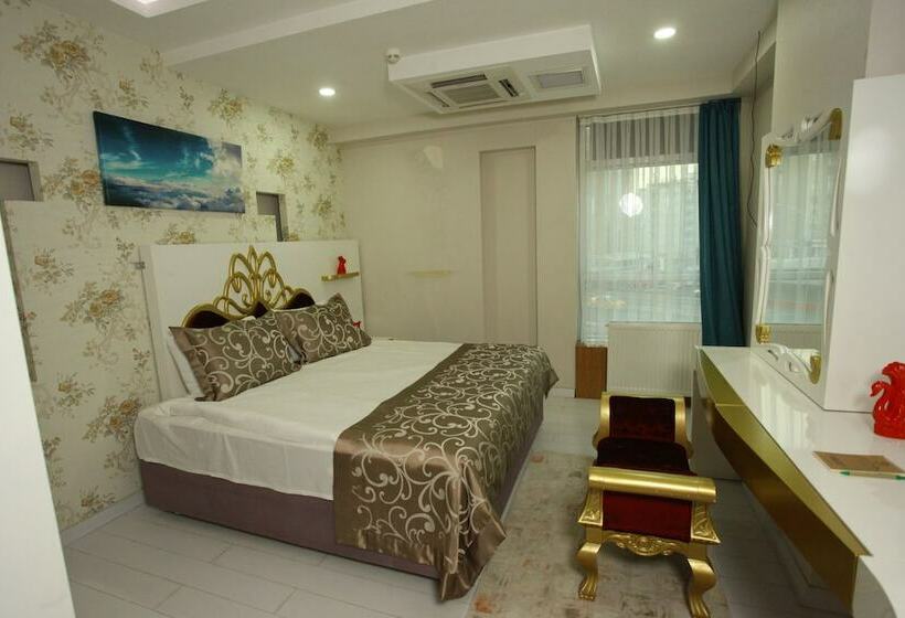 Люкс Повышенной Комфортности, The City Walls Suit