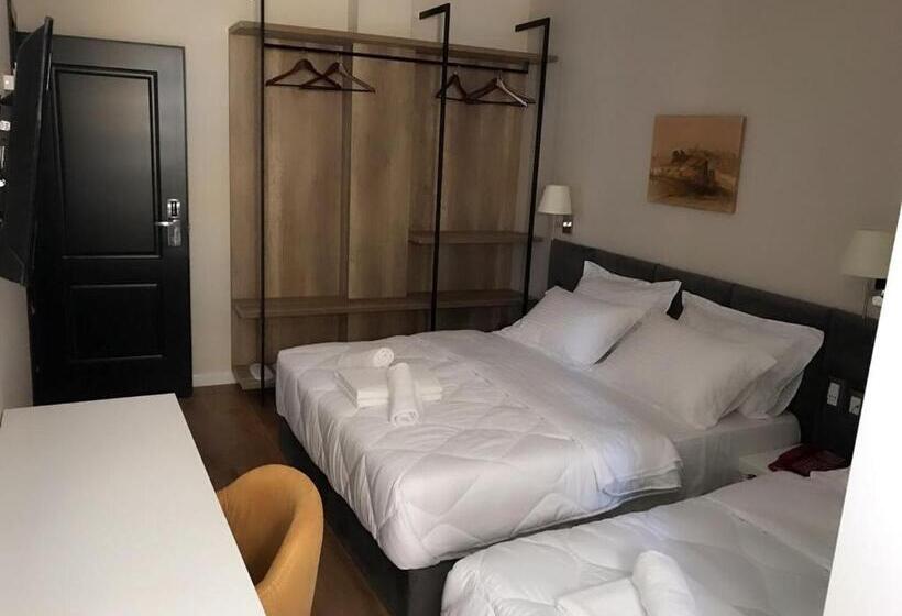 Chambre Triple Confort, Ruby Palace