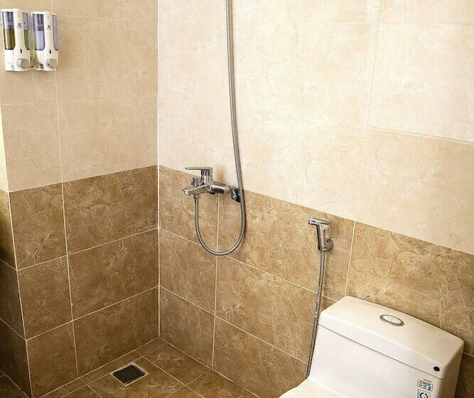 اتاق سوپریور, Tu Phuong