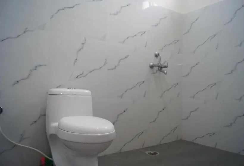 Quarto Estandar com Sacada, Cornerbunker
