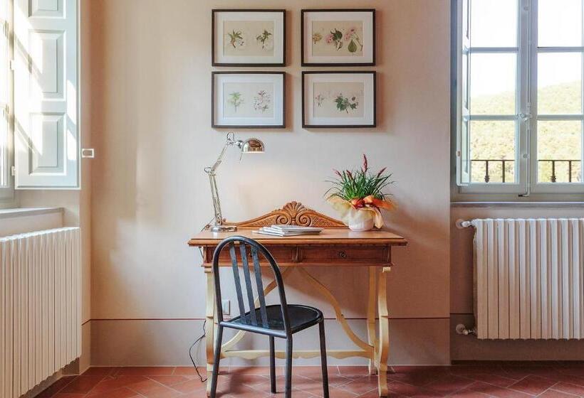 اتاق استاندارد با چشمانداز استخر, Antica Pergola Di San Giusto