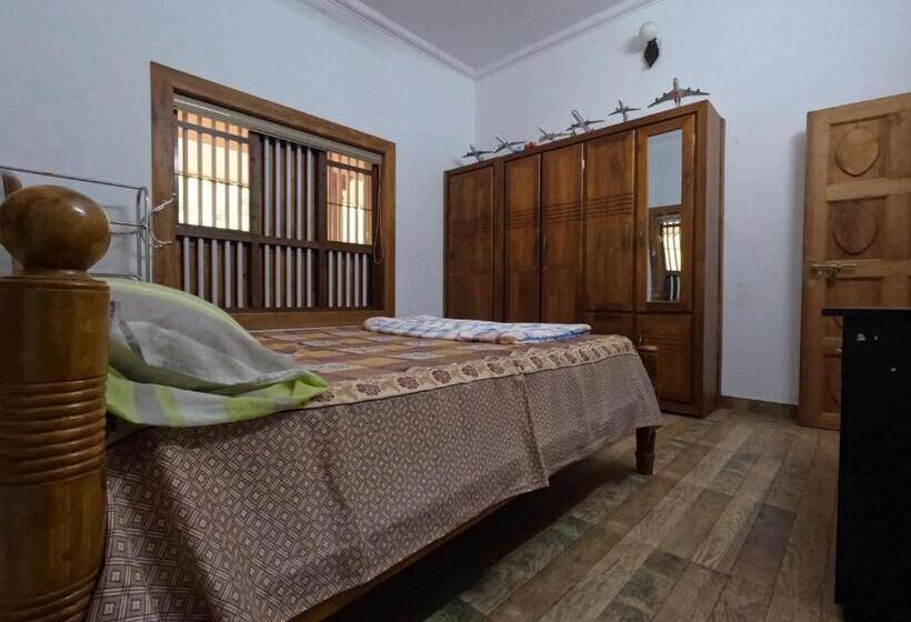 スタンダードルーム, Poonthanam Homestay