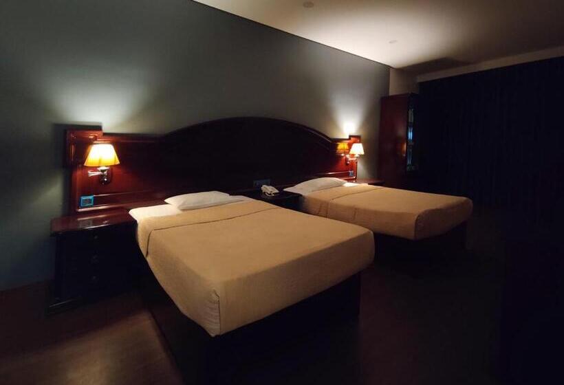 اتاق سوپریور با چشمانداز دریا, Gieng Ngoc