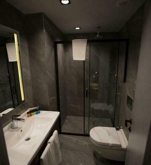 Quarto Economy, Emens