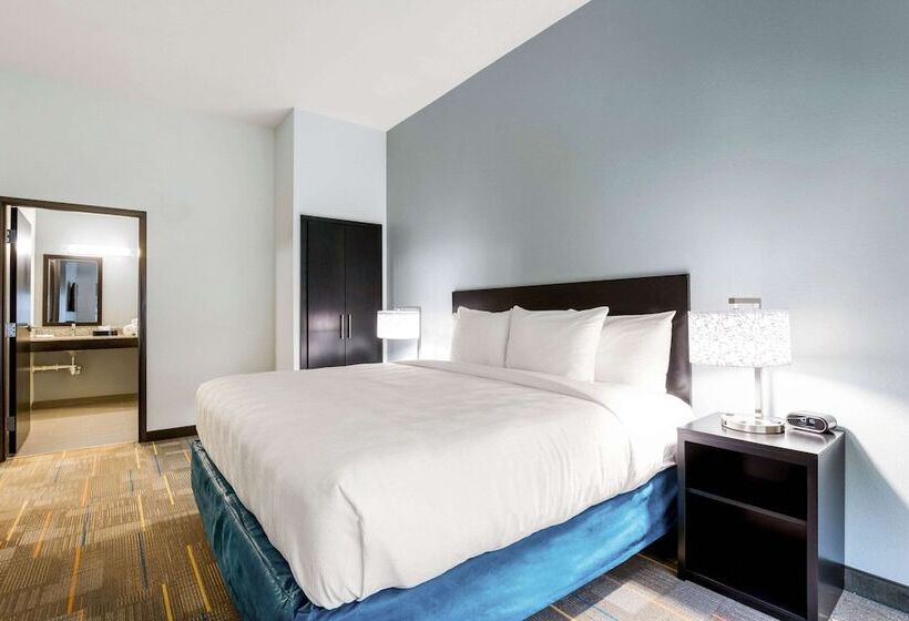 جناح, Mainstay Suites Winfieldteays Valley