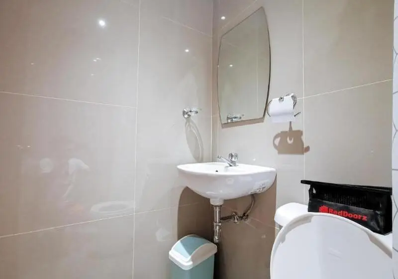 Standard-huone, Reddoorz Plus Near Bangko Sentral Ng Pilipinas Davao