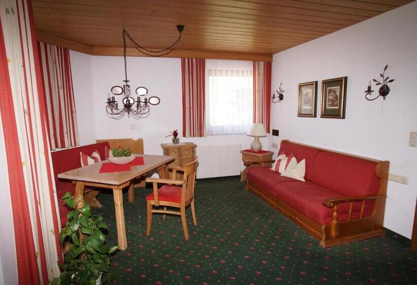 آپارتمان 1 خوابه, Garni Erler