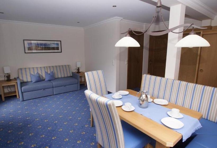 آپارتمان 1 خوابه, Garni Erler