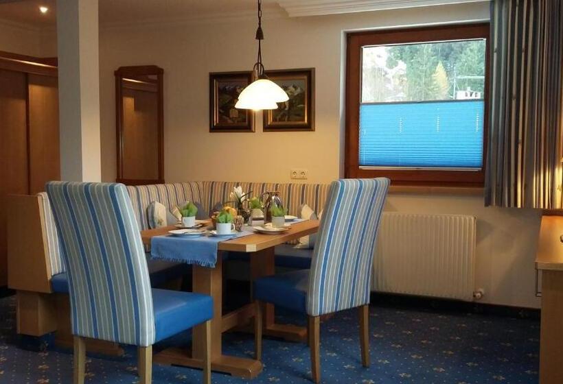 آپارتمان 1 خوابه, Garni Erler