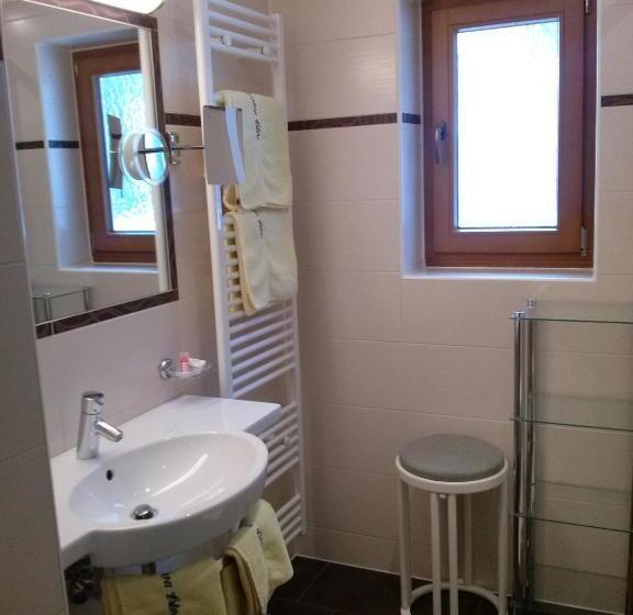 Quarto standart com varanda, Garni Erler