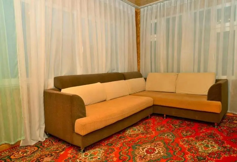 Economy Triple Room, Astoria B&b