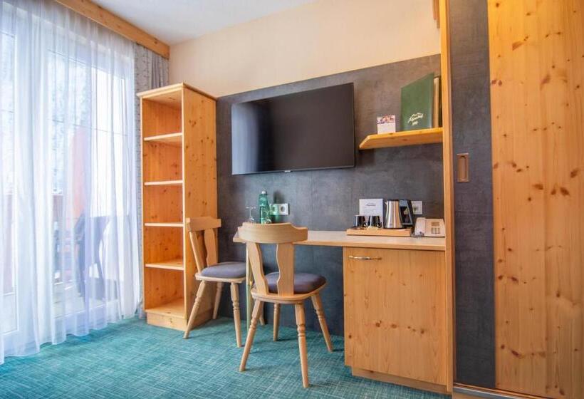 Comfort room with balcony, Garni Alpenhof