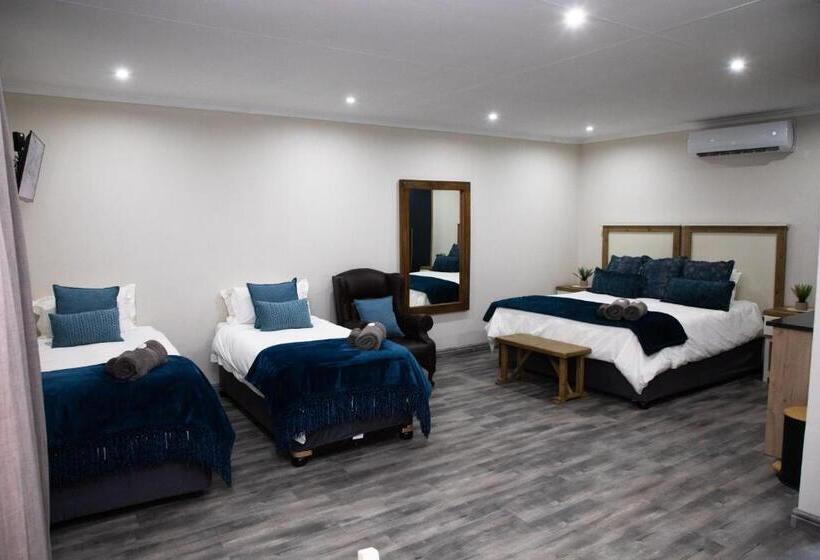 חדר משפחתי, Opstal Gastehuis