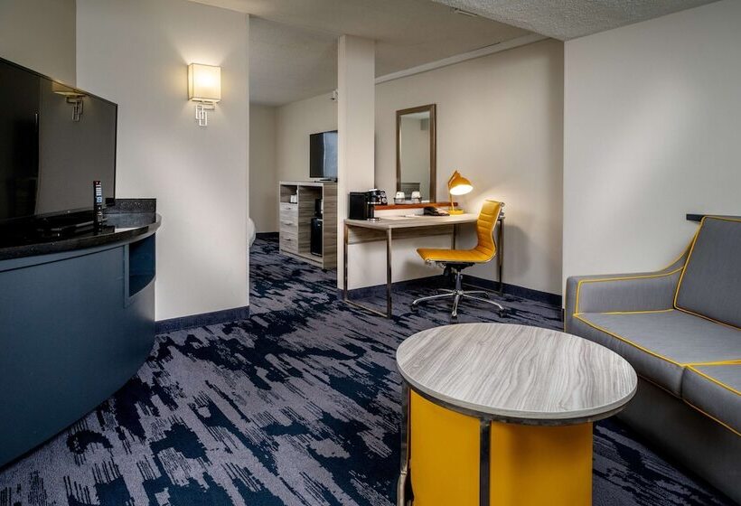 جناح, Best Western Plus Beckley Inn