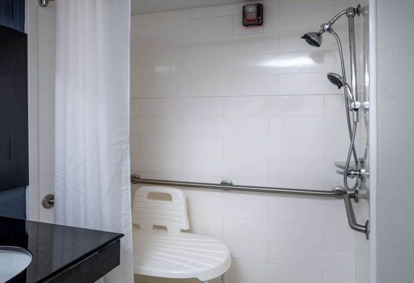 장애인을 위한 스위트, Best Western Plus Beckley Inn