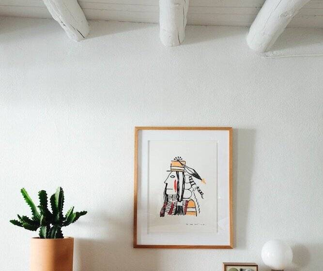 标准间, El Rey Court