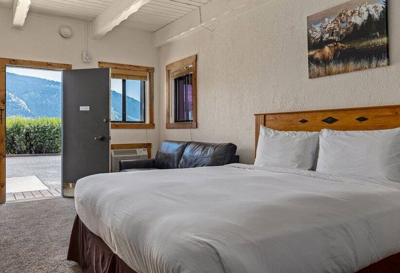 Family Suite, Elk Refuge Inn