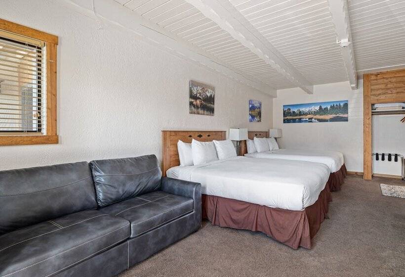 Family Suite, Elk Refuge Inn