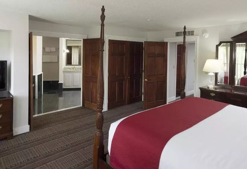 デラックススイート, Fairbanks Inn