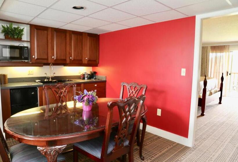 جناح ديلوكس, Fairbanks Inn