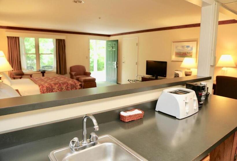 غرفة قياسية, Fairbanks Inn