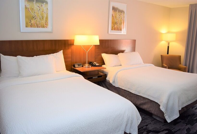 带2个双人床的标准工作室, Fairfield Inn Corning Riverside