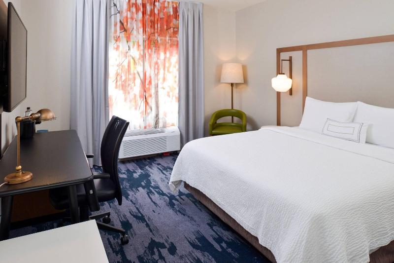 غرفة قياسية سرير كينج, Fairfield Inn Arlington Near Six Flags
