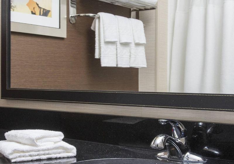 غرفة قياسية سرير كينج, Fairfield Inn & Suites Ashland