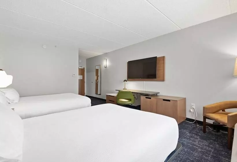 ２ダブルベッドのスタンダードルーム, Fairfield Inn & Suites By Marriott Hickory